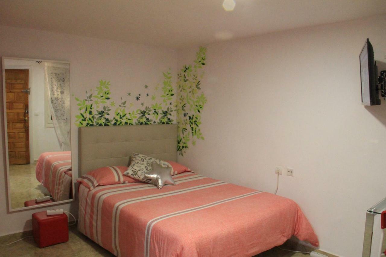 Santa Isabel Apartments, Madrid Centre Esterno foto